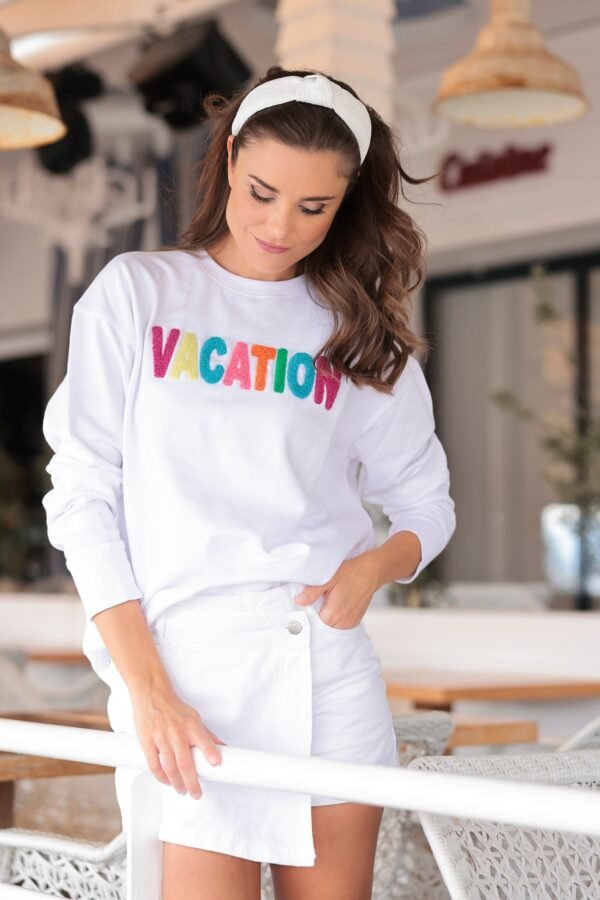 Shiraleah Vacation Sweatshirt. White